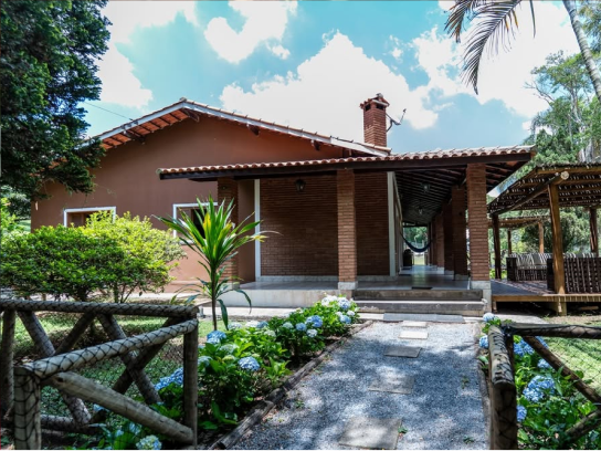 Fachada da Base Nissi